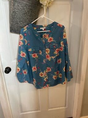 Notations Teal Blue Floral Button-Front Blouse
